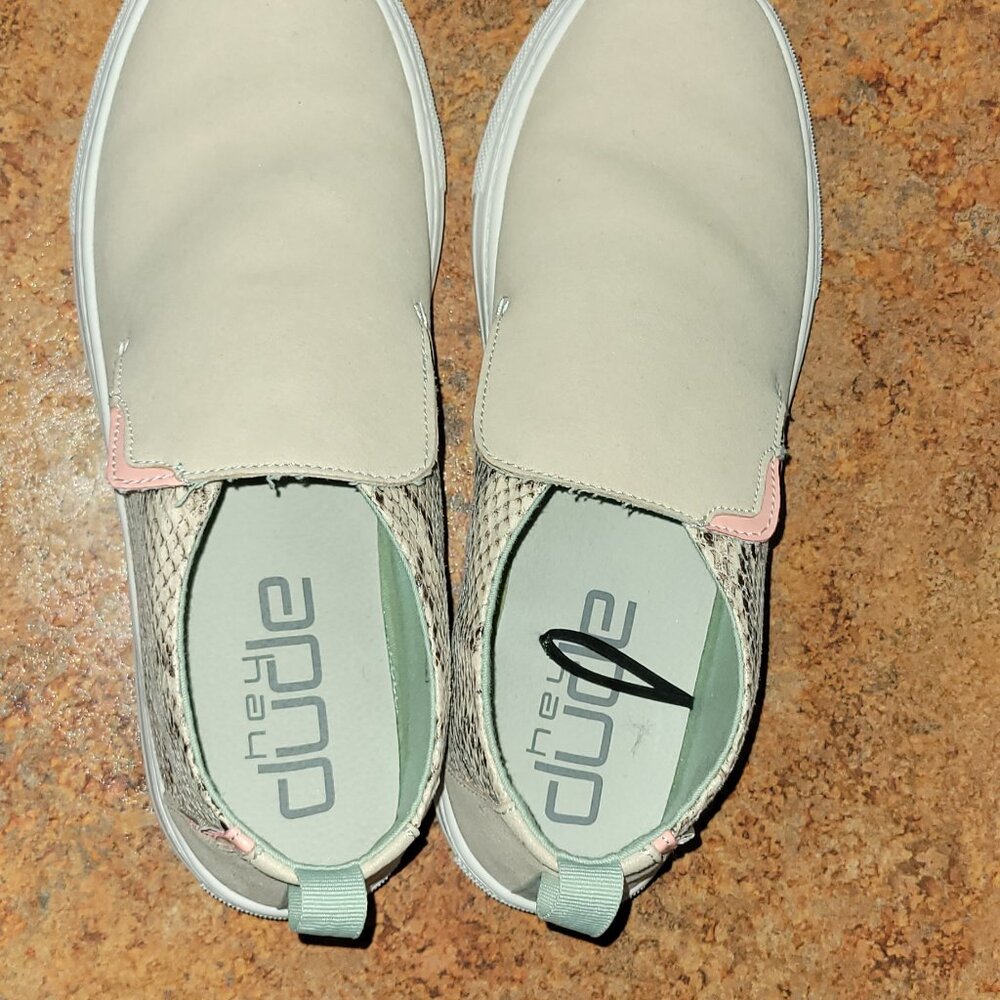 Shoes - Picture 1 of 4